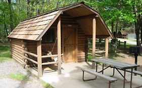Revelstoke rv And Cabin Resort